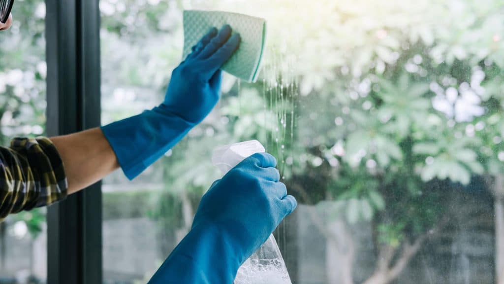 We Clean Residential & Commercial Windows - Avanti Green Eco Cleaning