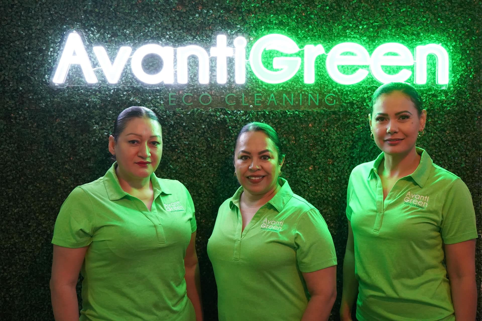 Avanti Green Eco Cleaning team members